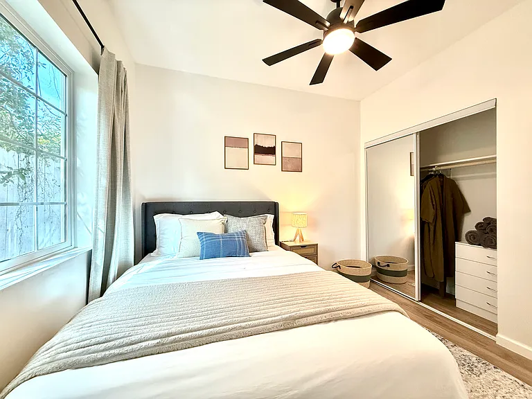 3229 S Sherbourne Dr — Photo 51