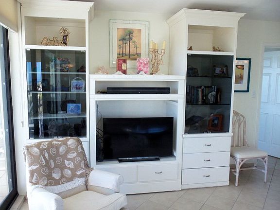 3rd image of 3000 Gulf Blvd APT 201