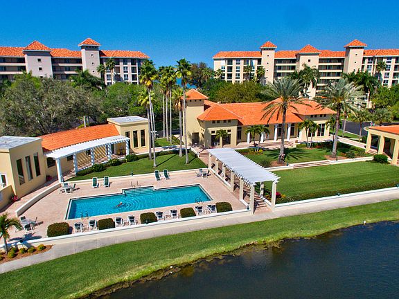 3rd image of 4750 Dolphin Cay Ln S APT 404