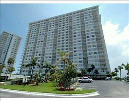 4th image of 500 Bayview Dr APT 2130