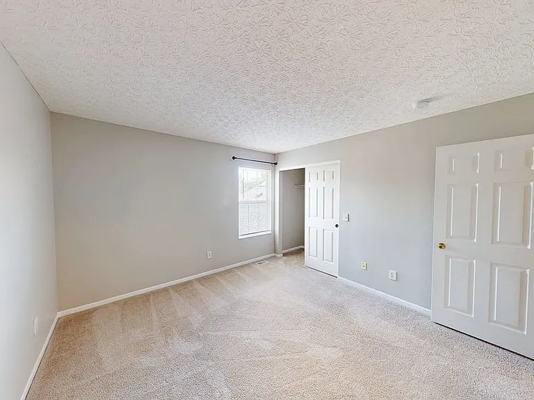 6752 Lagrange Dr — Photo 17
