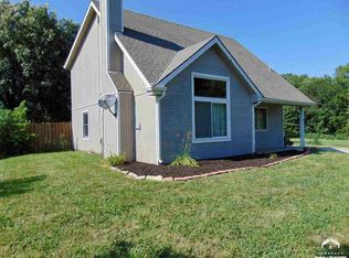 887 E 661st Diagonal Rd, Lawrence, KS 66047