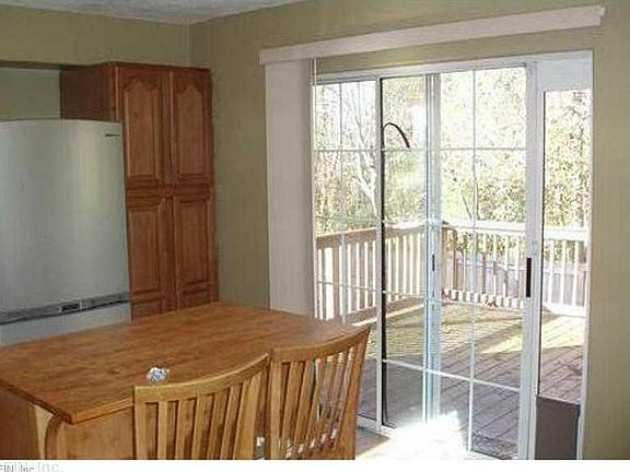 3rd image of 1228 Woods Edge Cir