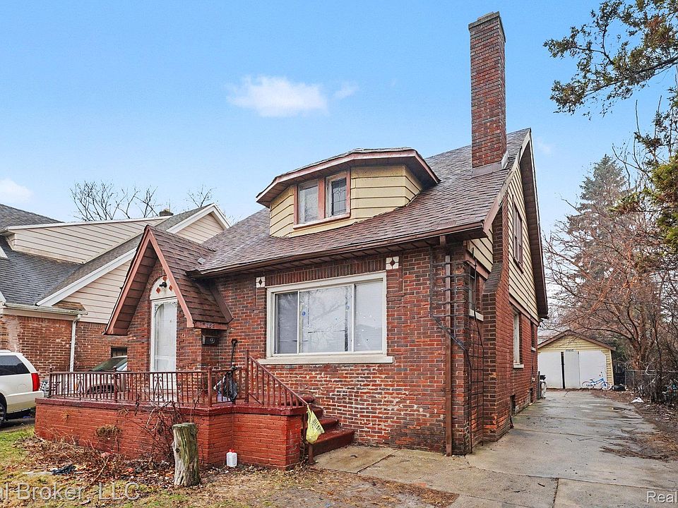 1st image of 15095 Lesure St