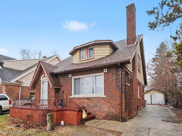 15095 Lesure St, Detroit, MI 48227