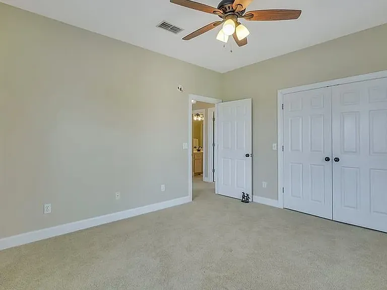 5021 Riverside Dr — Photo 21