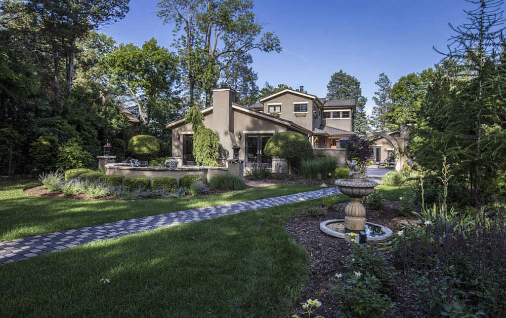 3128 N Interlaken Dr, Oconomowoc, WI 53066 Zillow