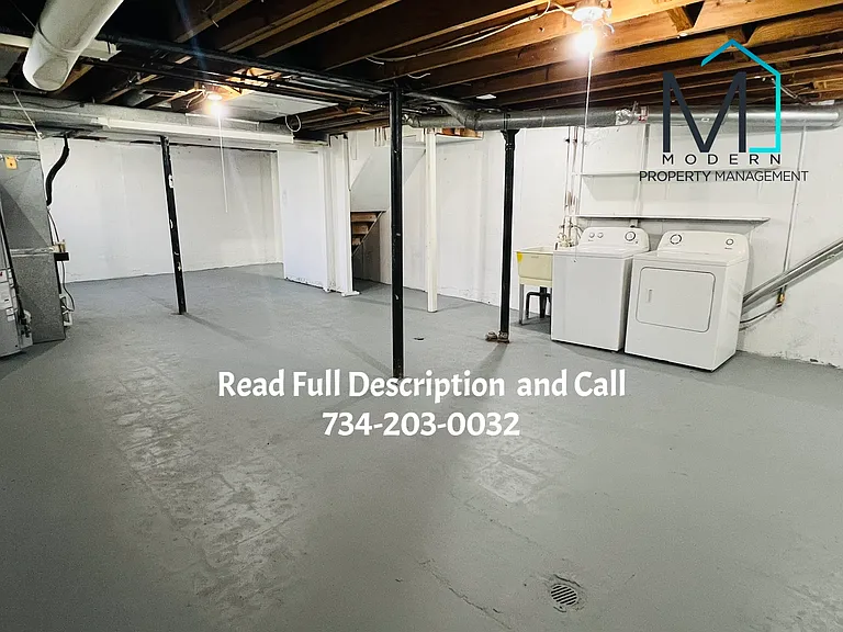 27035 Marshall St — Photo 12