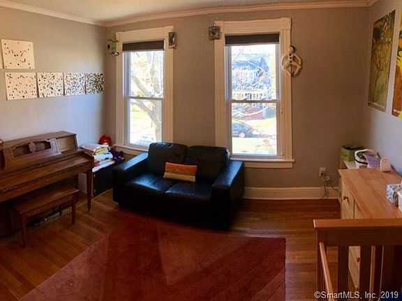 4th image of 259 Alden Ave