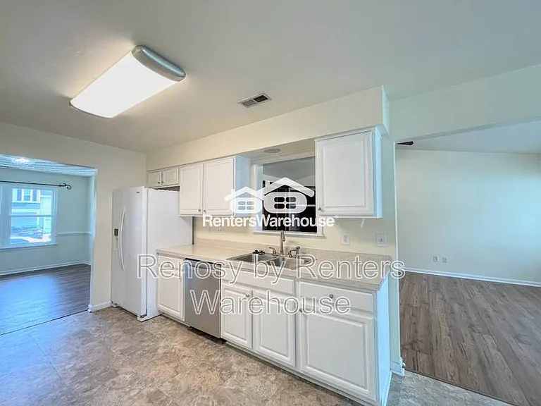 504 Hamilton Ave — Photo 8