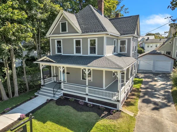 31 Park St, Northampton, MA 01062