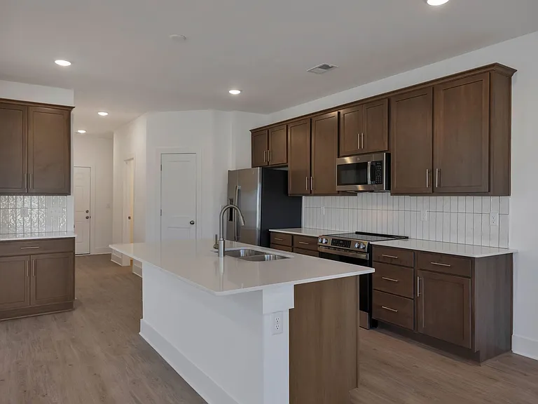 930 Watercourse Ct — Photo 11