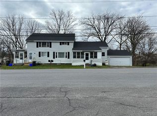 8079 Stearns Rd APT 3, Clay, NY 13041