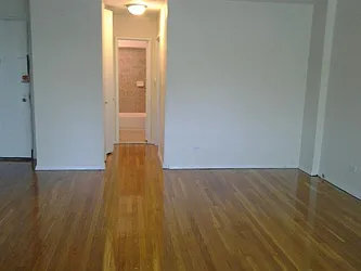 Rented by Roberto Guilbet, LREB