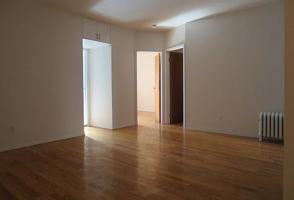 Rented by Waverly Realty Associates | media 7