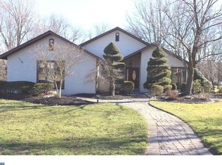 1820 Gibson Dr, Hatboro, PA 19040