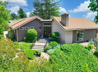 7765 Palmyra Dr, Fair Oaks, CA