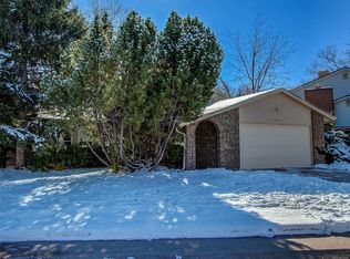 2855 S Wabash Cir, Denver, CO 80231