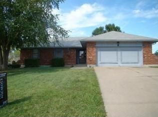 214 N Huntsman Blvd, Raymore, MO 64083