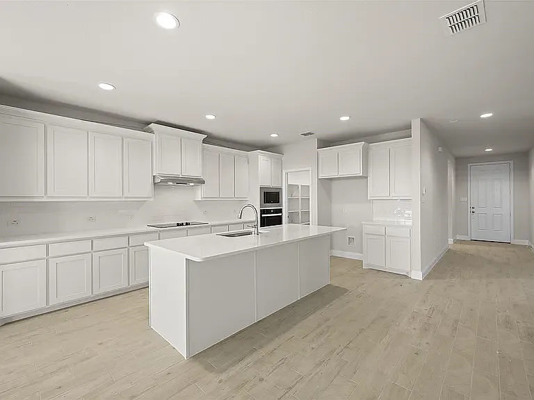 232 Restoration Ave — Photo 11