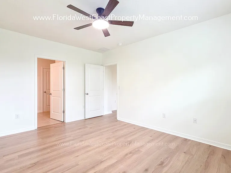 2836 Greenleaf Ter — Photo 19