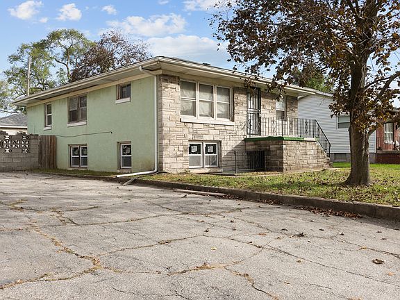 3rd image of 1676 W 13th Ave #2
