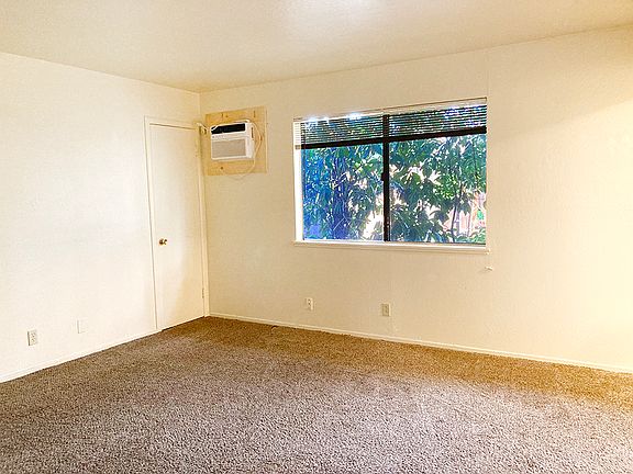 3rd image of 2417 G St #7
