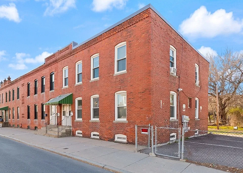 166-168 Franklin St #2