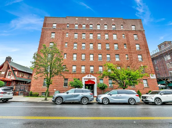 2835 Bedford Avenue 4D image 1 of 15