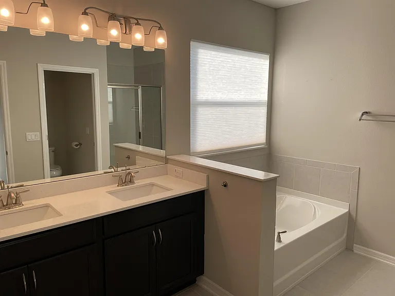13532 Fountainbleau Dr — Photo 35