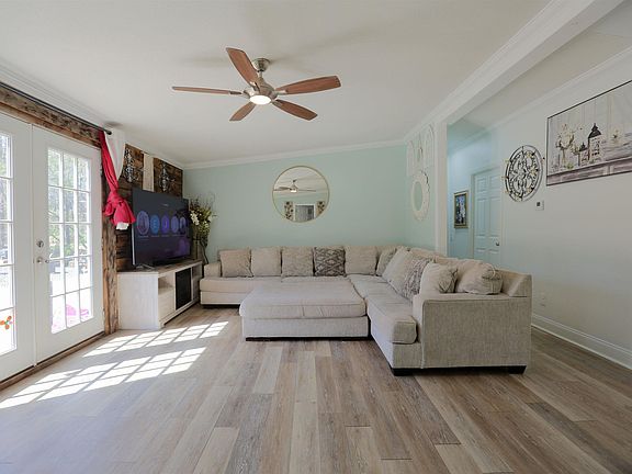 4th image of 3010 McPherson Ridge Dr