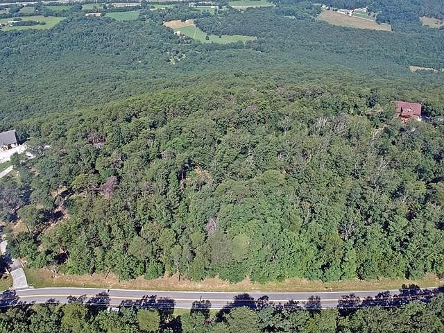 2nd image of 5 Sunset Dr
