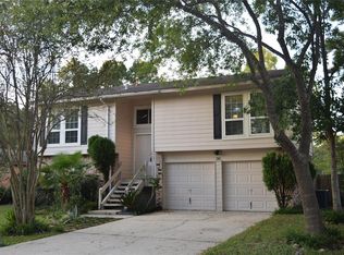 34 Lyrebird Dr, Spring, TX 77380