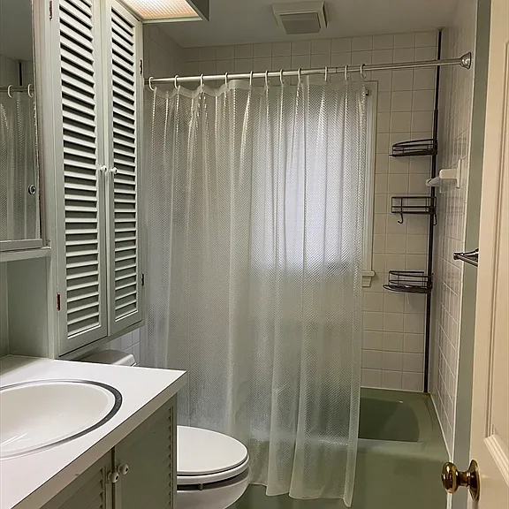 12 Lois Ln #12 — Photo 12