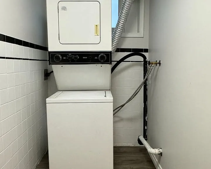 74 Peel St #BASEMENT — Photo 16