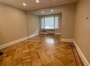 88-18 69th Ave #1, Forest Hills, NY 11375