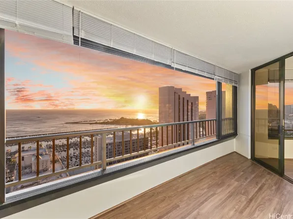 1778 Ala Moana Blvd APT 3301, Honolulu, HI 96815