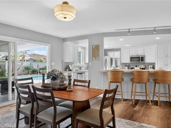 1610 E 20th St, Santa Ana, CA 92705