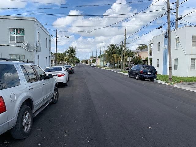 1st image of 1540 NW 1st Pl APT 3