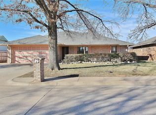 141 W Vail Dr, Yukon, OK 73099