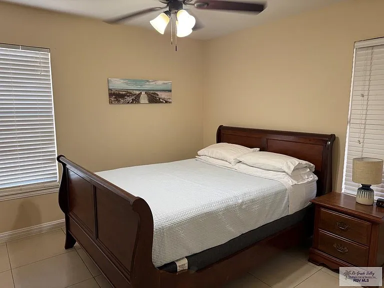 1618 E Los Ebanos Blvd — Photo 7
