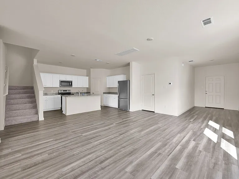 587 Firemoon St — Photo 6
