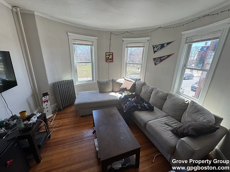 57 M St #1 — Photo 8