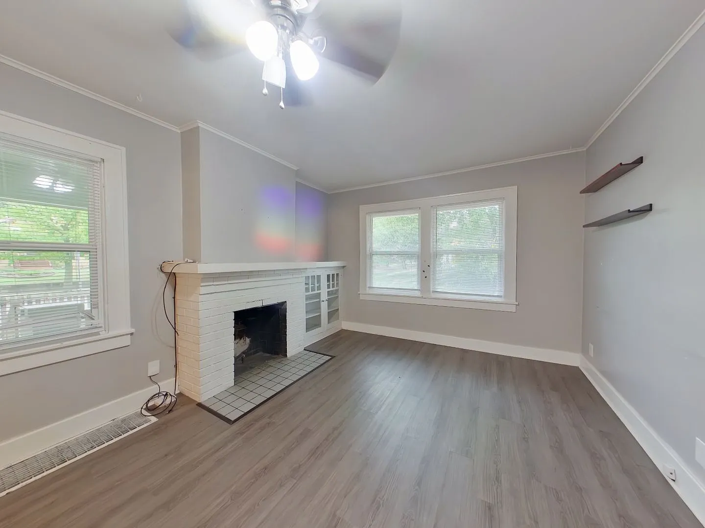 401 N Vassar Ave — Photo 3