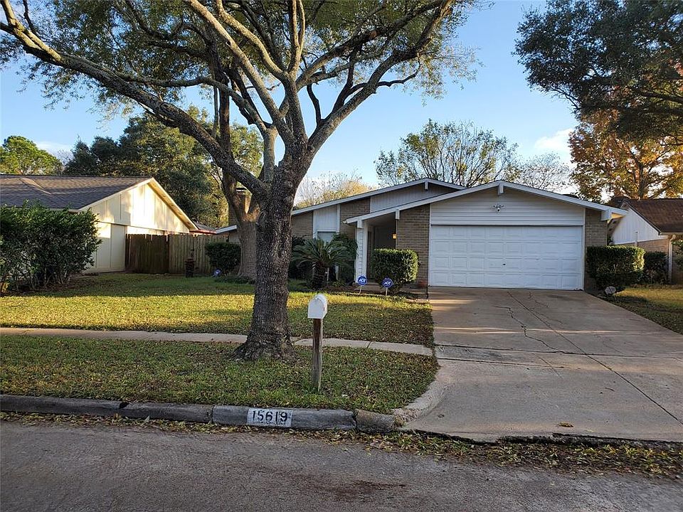 1st image of 15619 Sierra Valle Dr