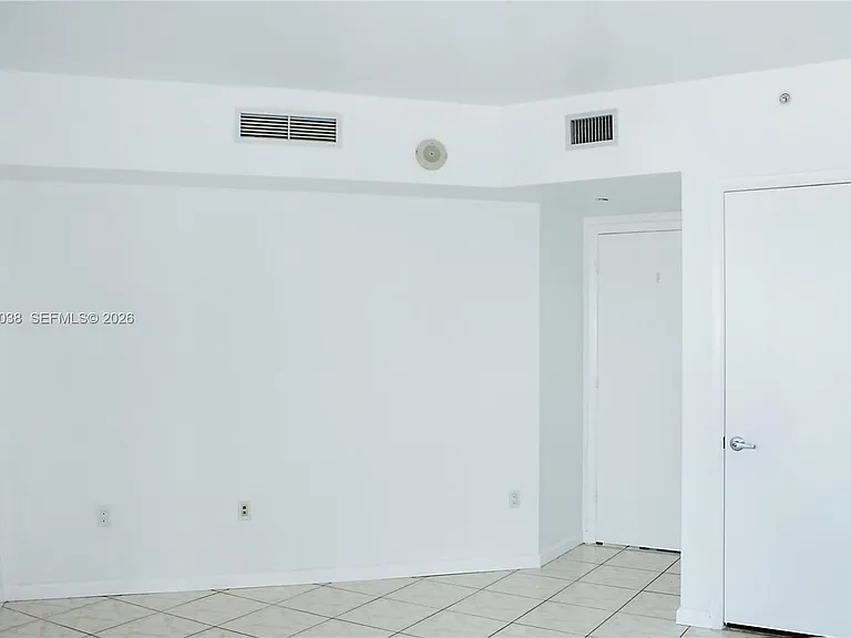 350 S Miami Ave #2713 — Photo 15