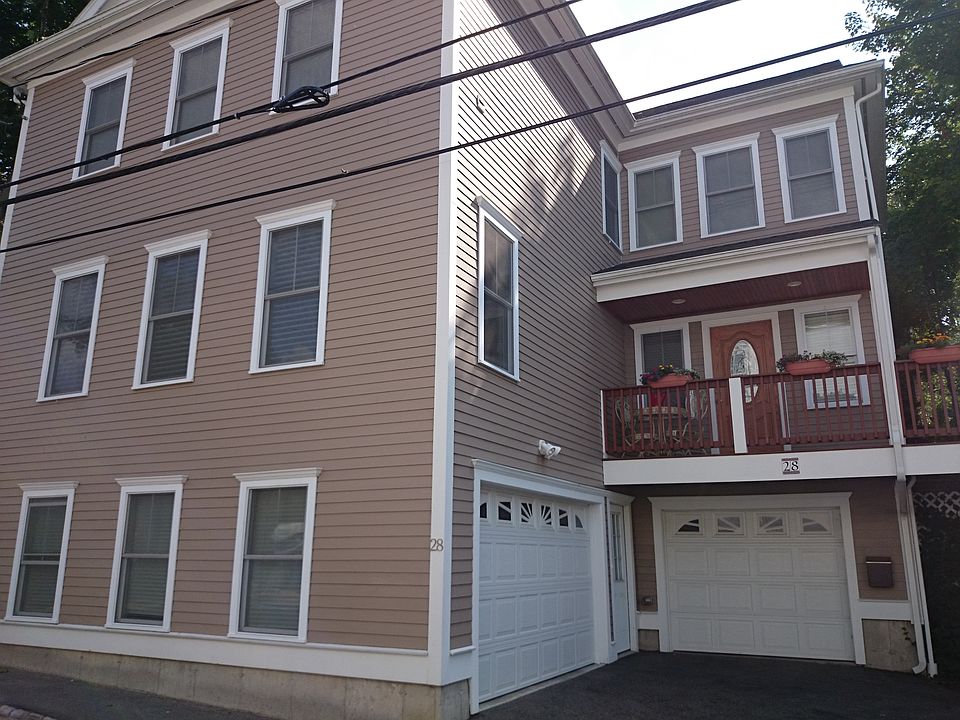 2nd image of 28 Mount Vernon St