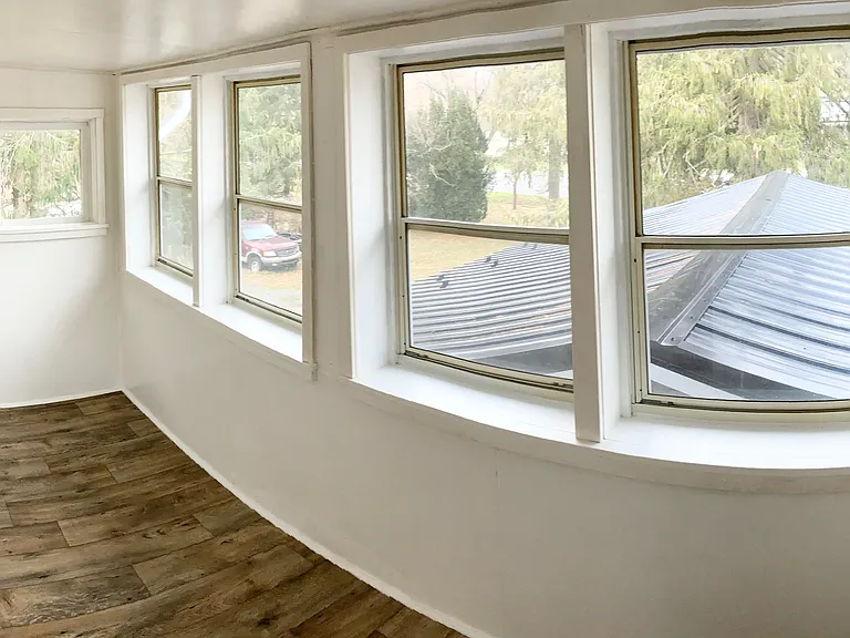 8002 Lincoln Way E #A — Photo 5