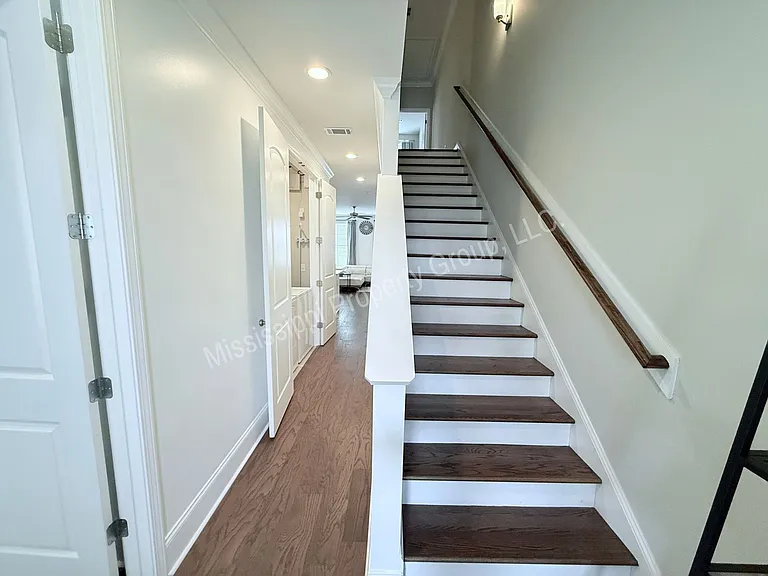 102 Farm View Dr #1306 — Photo 16