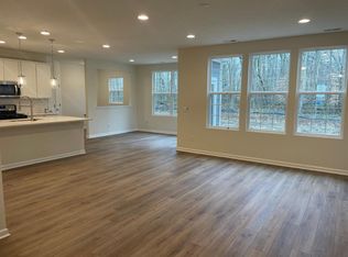 8571 Gardenia Dr, Plain City, OH 43064